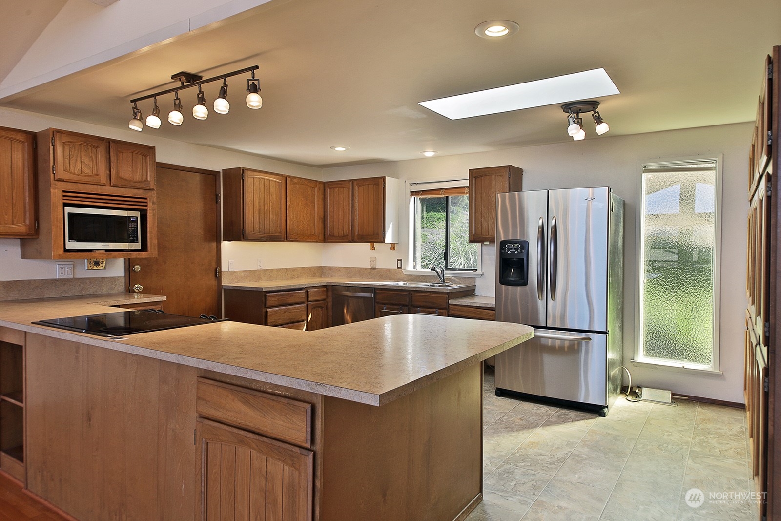 5496 Windmill Lane Freeland, WA 98249 - Photo 9 of 40