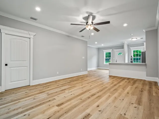 $1,599 | 10 Old Courthouse Way, Unit B, Crawfordville, FL 32327