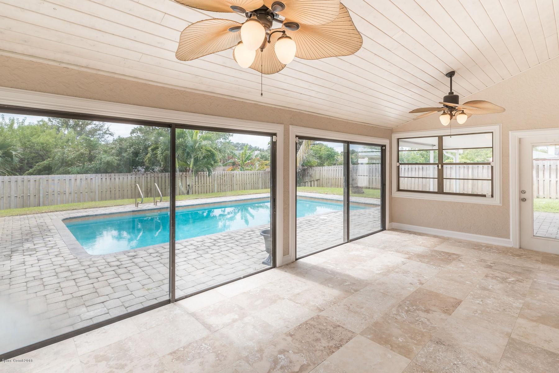 211 Sand Dollar Road Indialantic, FL 32903 - Photo 14 of 37 211SandDollar(102of216)-HDR