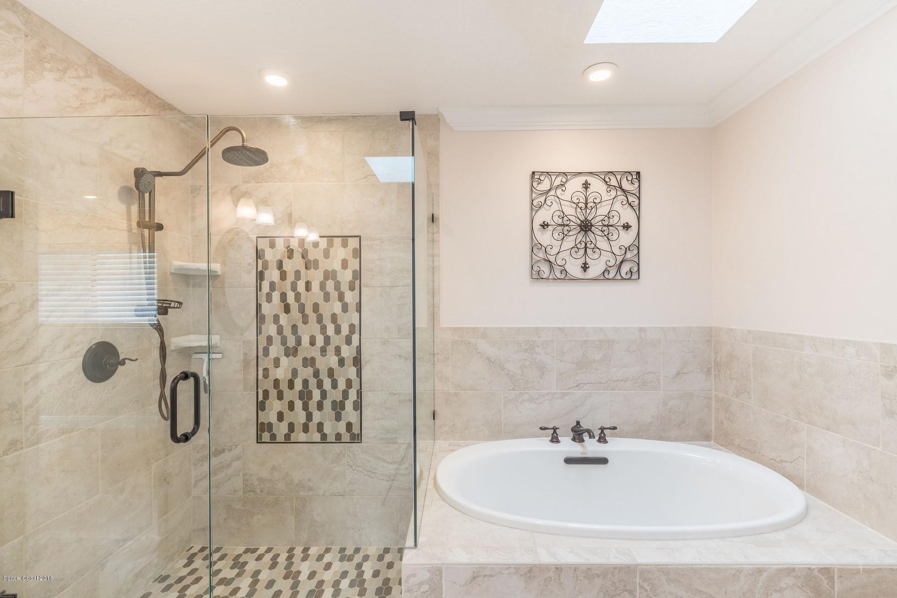 211 Sand Dollar Road Indialantic, FL 32903 - Photo 23 of 37 211SandDollar(119of216)-HDR