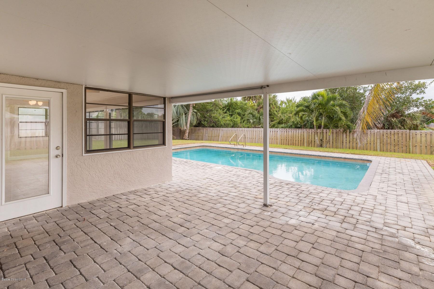 211 Sand Dollar Road Indialantic, FL 32903 - Photo 27 of 37 211SandDollar(179of216)