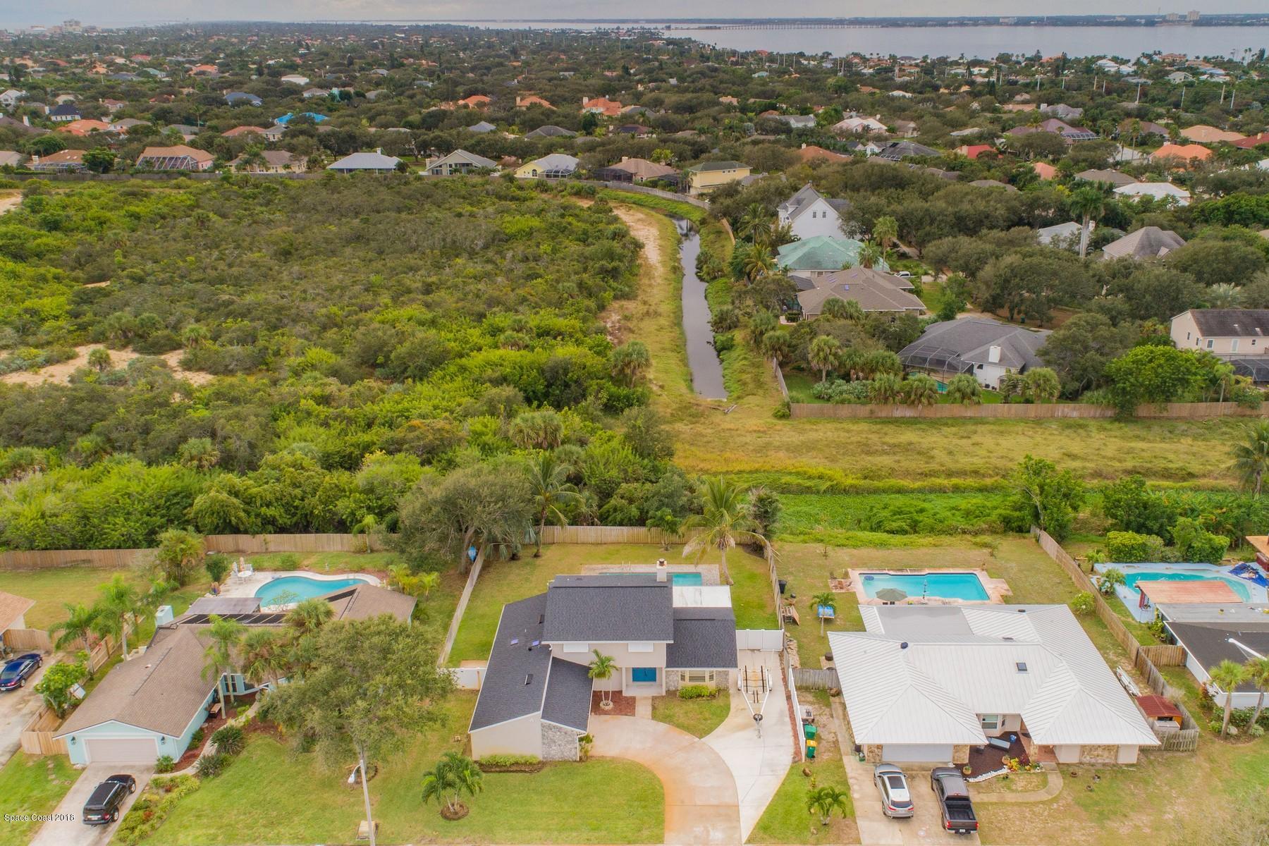 211 Sand Dollar Road Indialantic, FL 32903 - Photo 35 of 37 211SandDollarDrone(16of34)