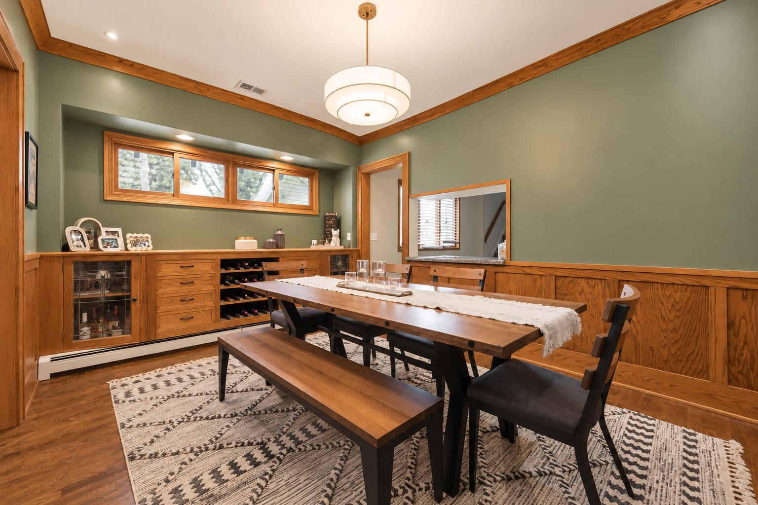 2147 North 56th Street Milwaukee, WI 53208 - Photo 9 of 33 Dining Room