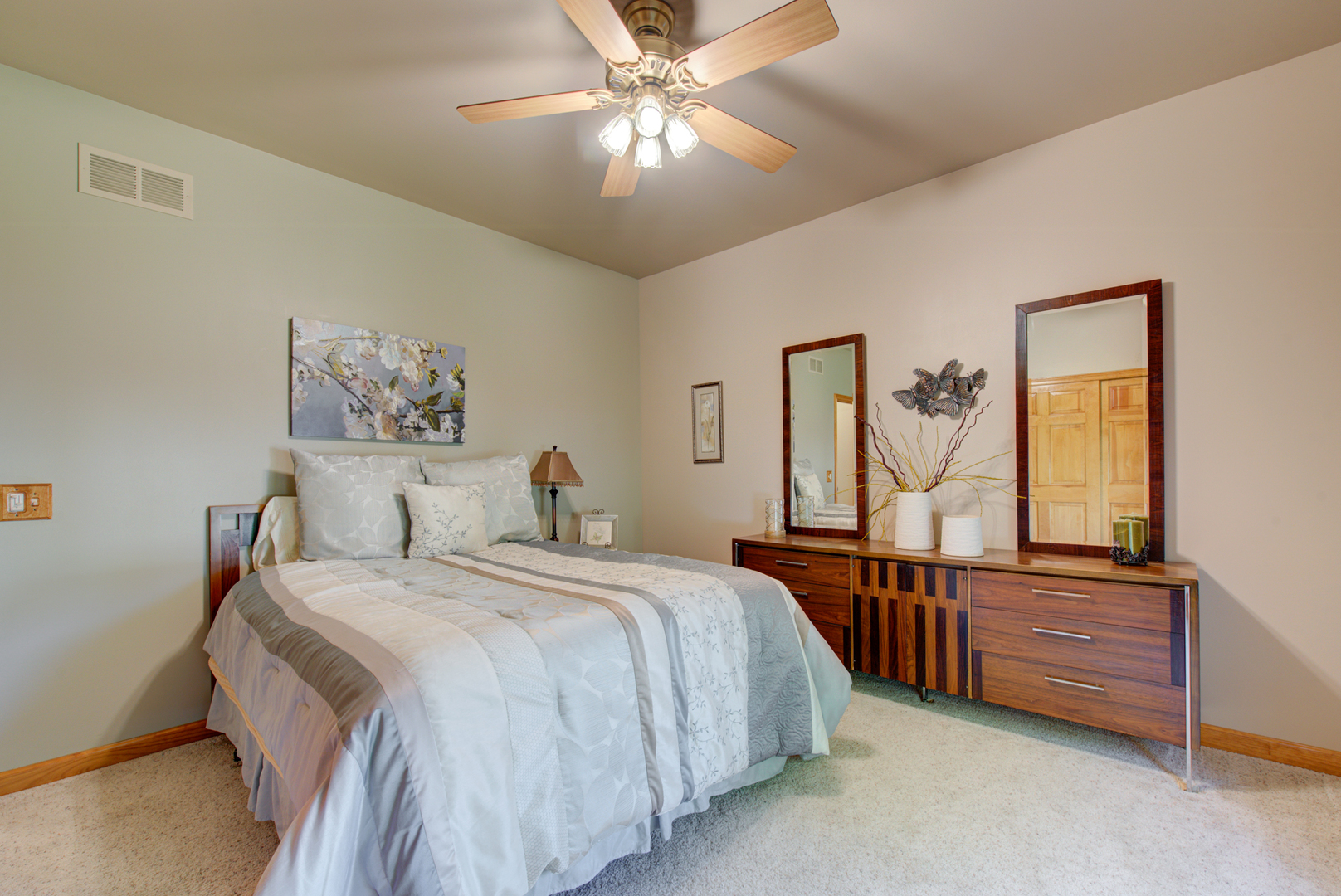 1353 Oak Ridge Lane Montgomery, IL 60538 - Photo 34 of 68 Gallery Image 34