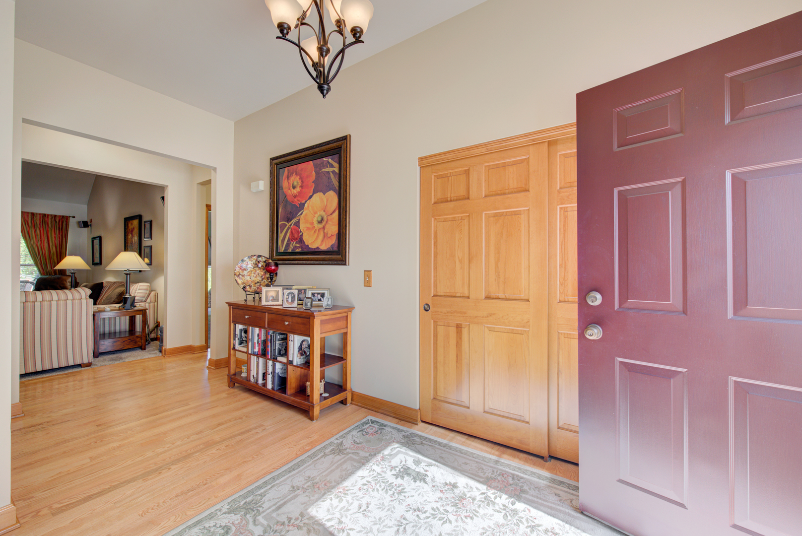 1353 Oak Ridge Lane Montgomery, IL 60538 - Photo 4 of 68 Gallery Image 4