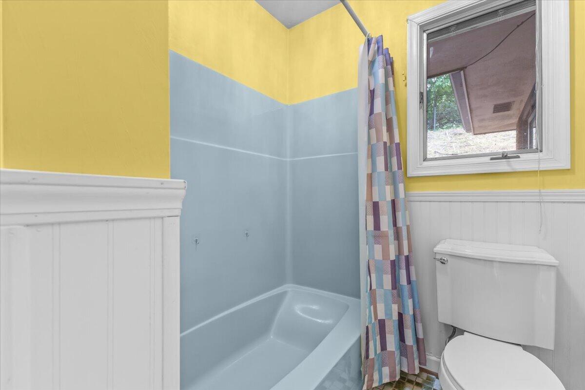2315 Ridge Road Roanoke, VA 24014 - Photo 33 of 74 31-2315 Ridge Rd-38