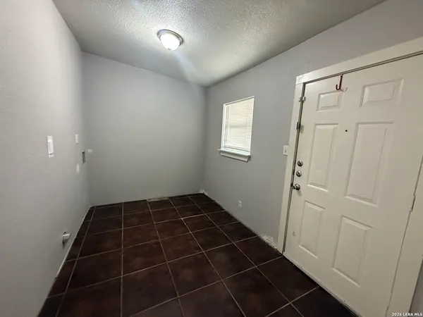 $1,600 | 351 Cortez Avenue, Unit 1, San Antonio, TX 78237