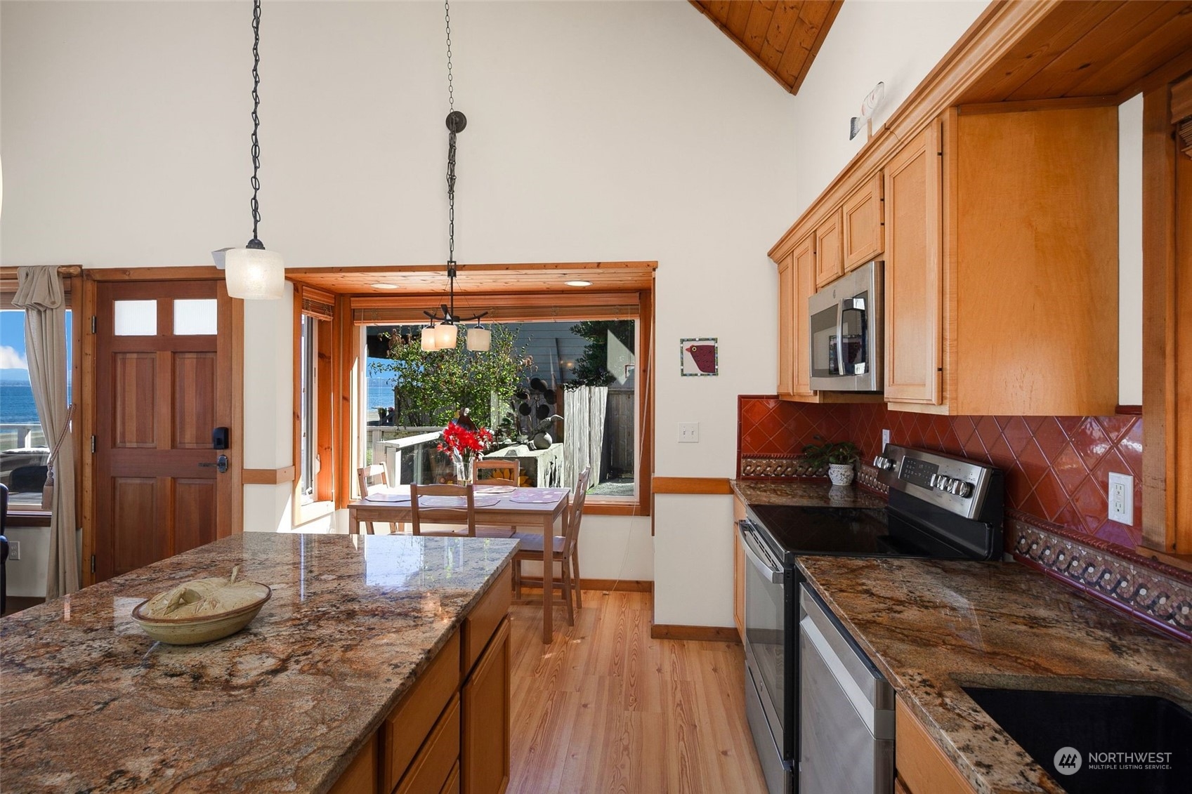 5979 Hastings Road Langley, WA 98260 - Photo 10 of 35 Gallery Image 10