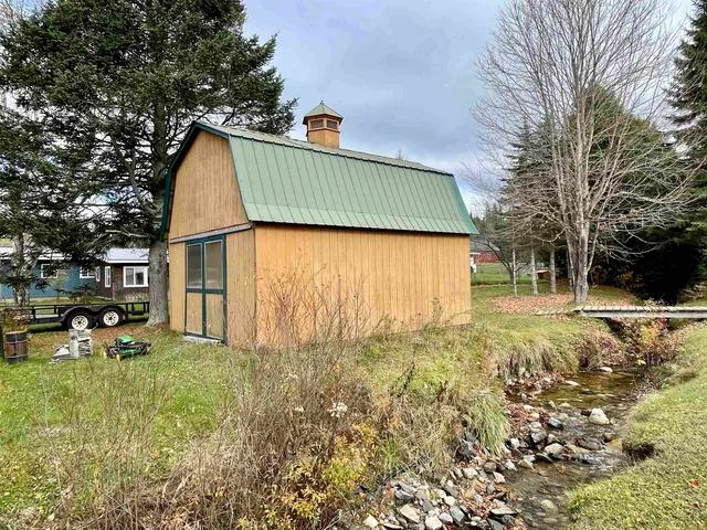 $195,000 | 26 Cross Street, East Haven, VT 05837