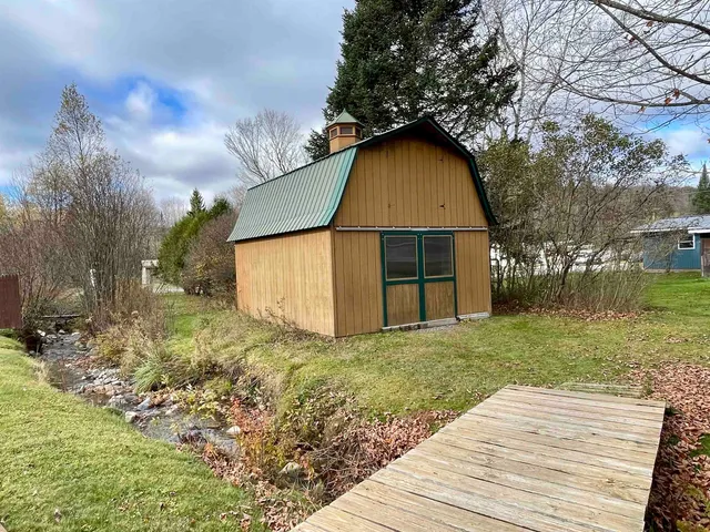 $195,000 | 26 Cross Street, East Haven, VT 05837