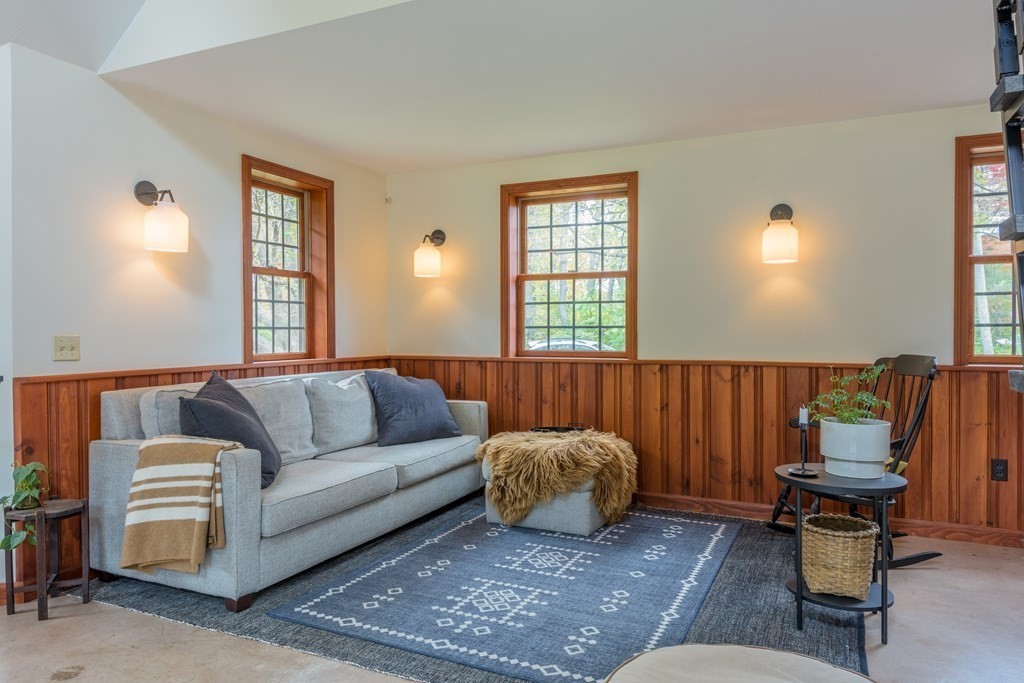 97 Old Amherst Road Sunderland, MA 01375 - Photo 8 of 41 Gallery Image 8