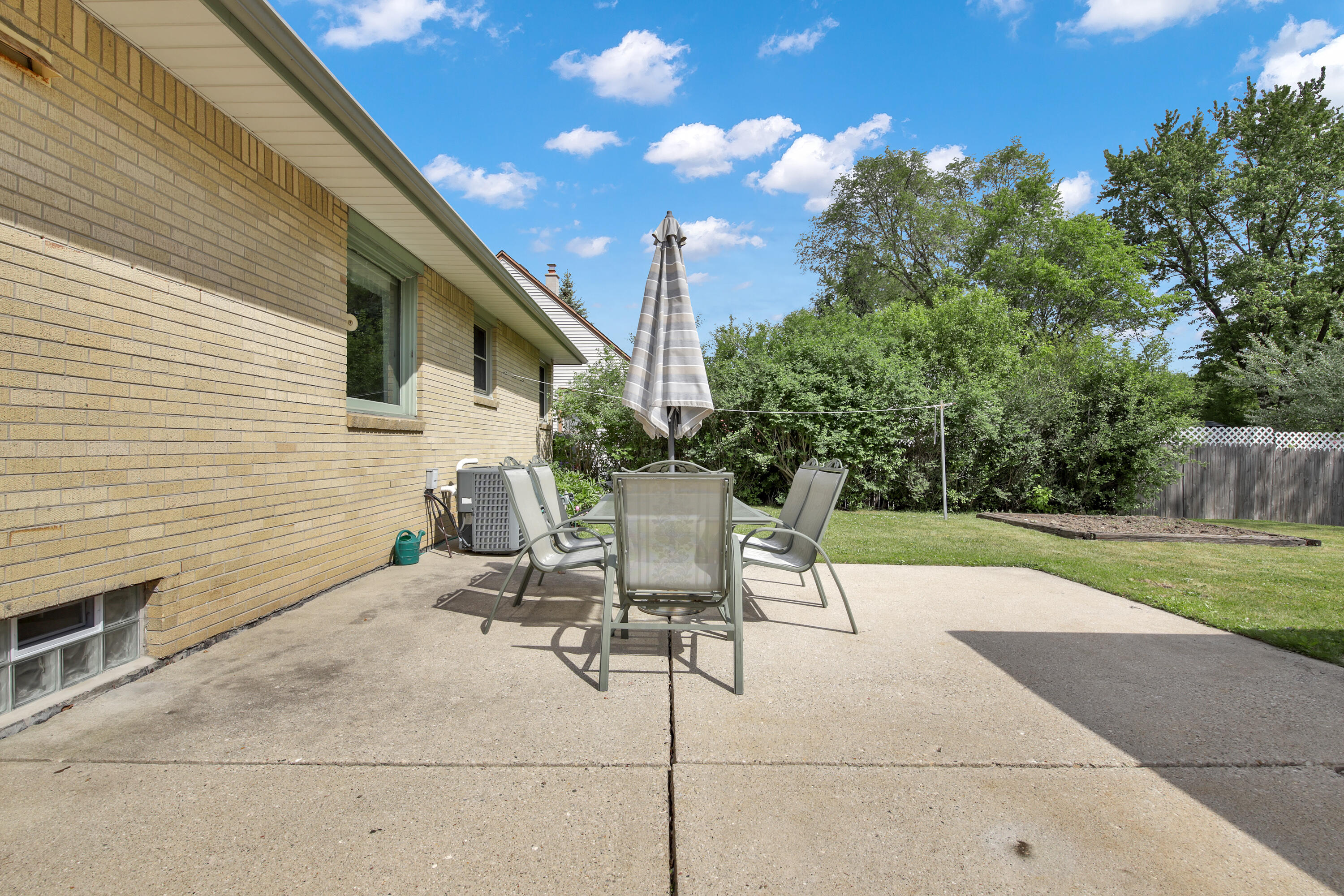 5020 North Lovers Lane Road Milwaukee, WI 53225 - Photo 27 of 32 5020 N Lovers Lane Rd-27