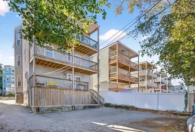 $518,000 | 104 King Street, Unit 2, Boston, MA 02122