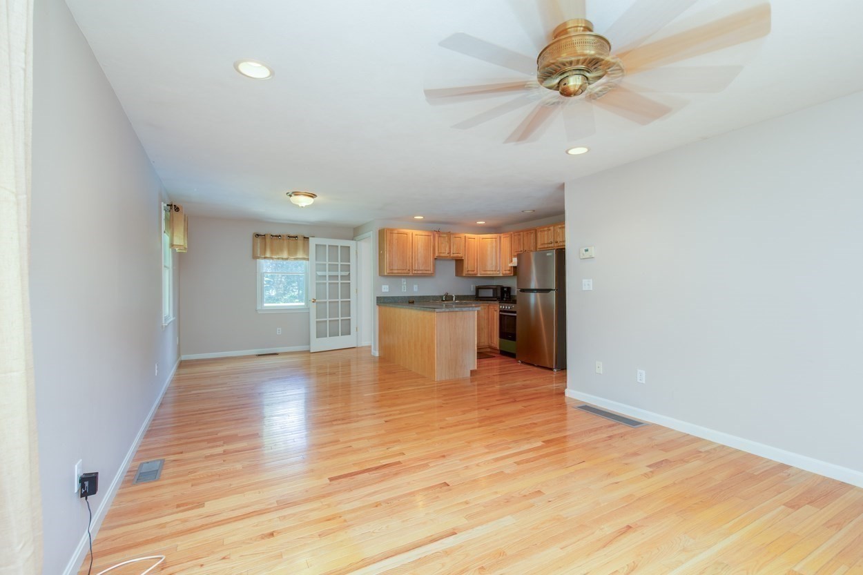 21 Partridge Road Dracut, MA 01826 - Photo 31 of 40 Gallery Image 31