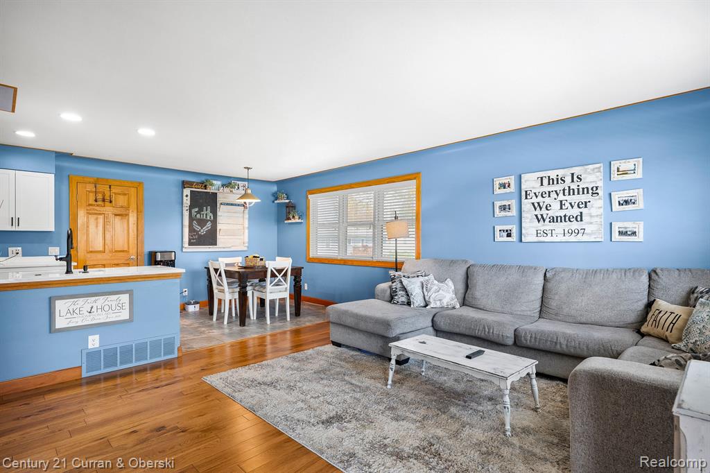 417 Chicago Drive Howell, MI 48843 - Photo 16 of 58 Gallery Image 16