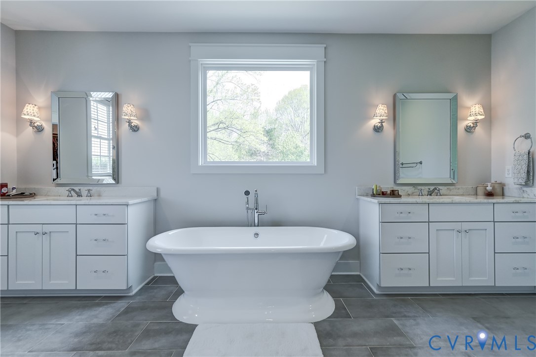 566 Church Hill Road Manakin-Sabot, VA 23103 - Photo 35 of 60 Tiled shower with bench