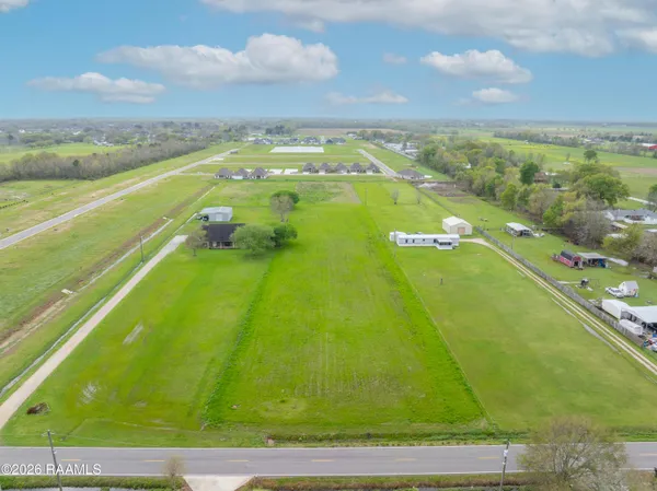 $144,900 | 600 Fenetre Road, Scott, LA 70583