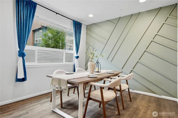 $668,500 | 13145 83rd Lane South, Unit 9 3, Seattle, WA 98178