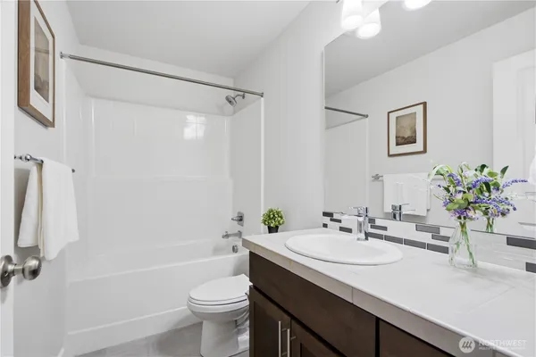 $668,500 | 13145 83rd Lane South, Unit 9 3, Seattle, WA 98178