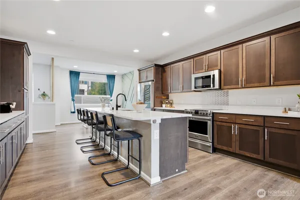 $668,500 | 13145 83rd Lane South, Unit 9 3, Seattle, WA 98178