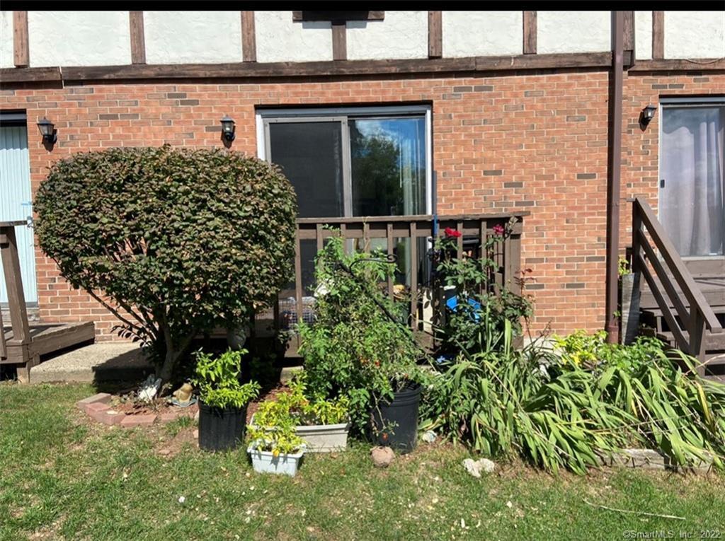 181 Hicks Street, Unit 4G Meriden, CT 06450 - Photo 1 of 1 Gallery Image 1