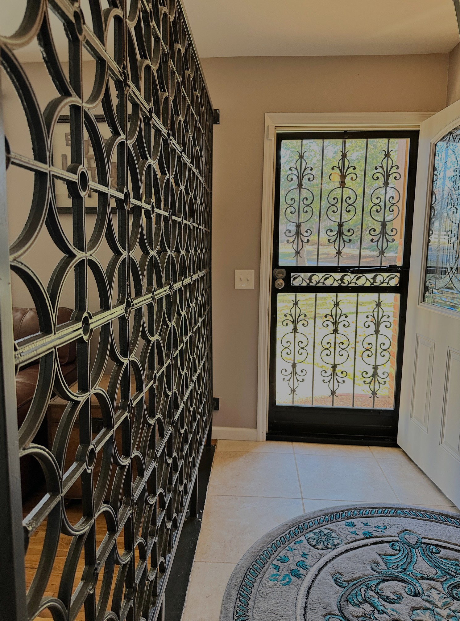 303 Raintree Drive Hendersonville, TN 37075 - Photo 11 of 36 a view of a front door