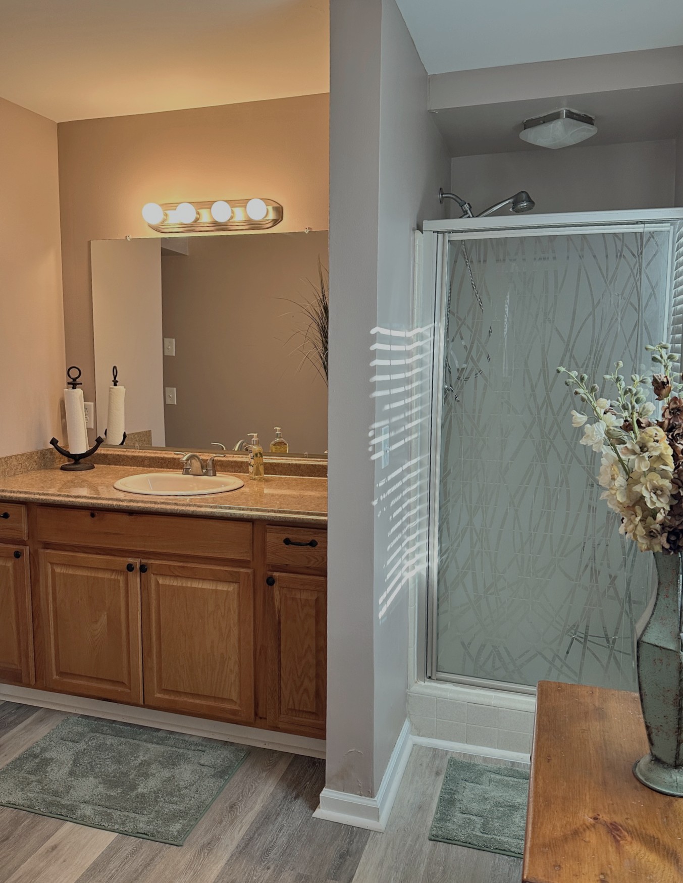 303 Raintree Drive Hendersonville, TN 37075 - Photo 28 of 36 a bathroom with a granite countertop sink and a mirror