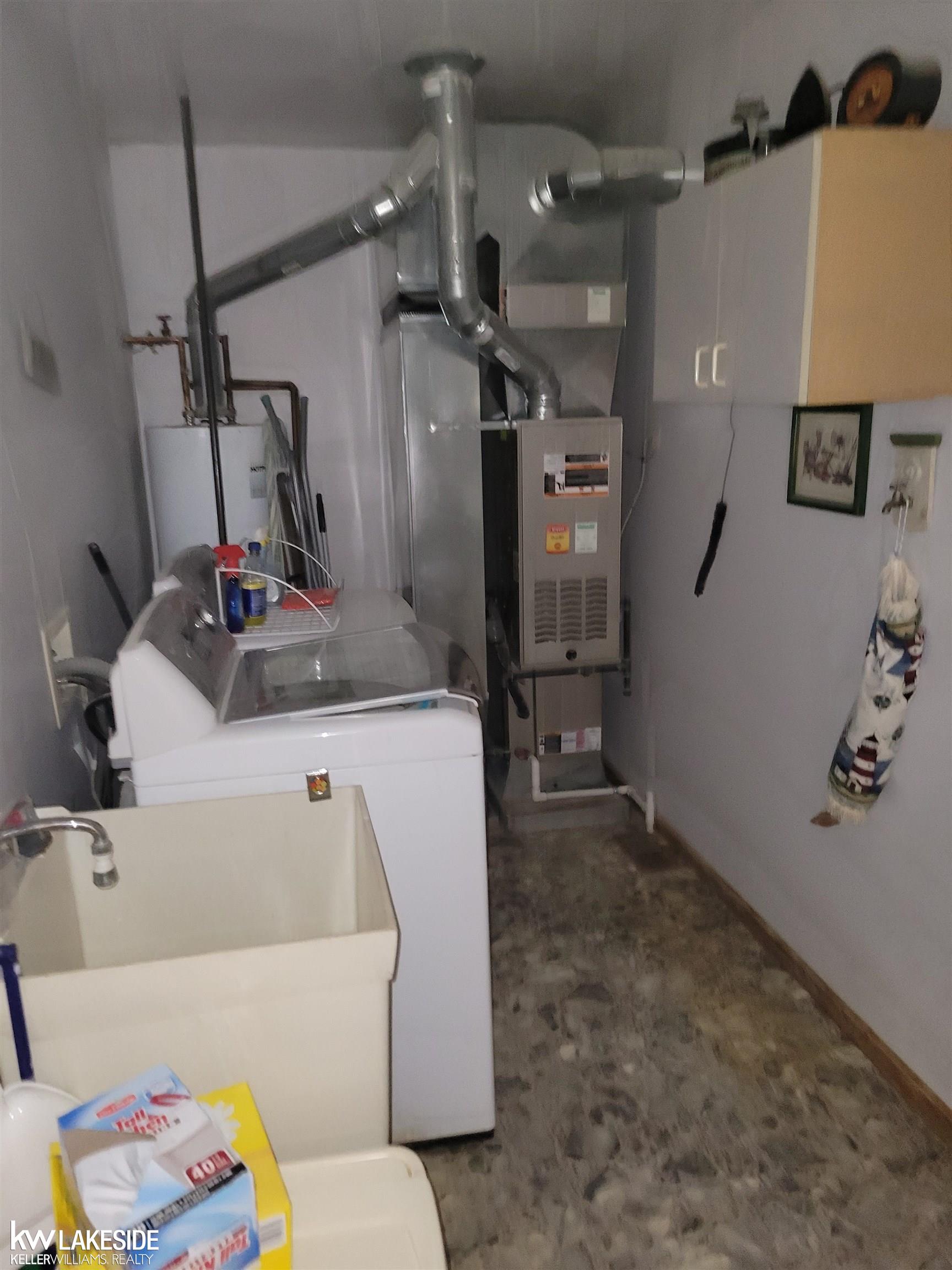 9326 Maple Road Algonac, MI 48001 - Photo 12 of 19