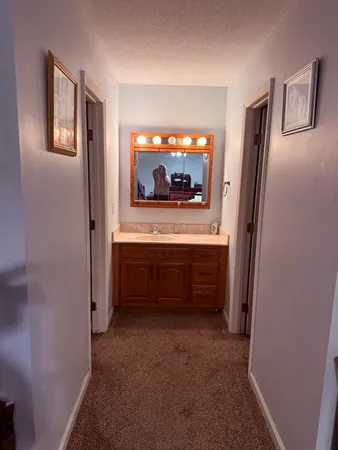 $299,900 | 1815 Paula Lane, Marion, IL 62959