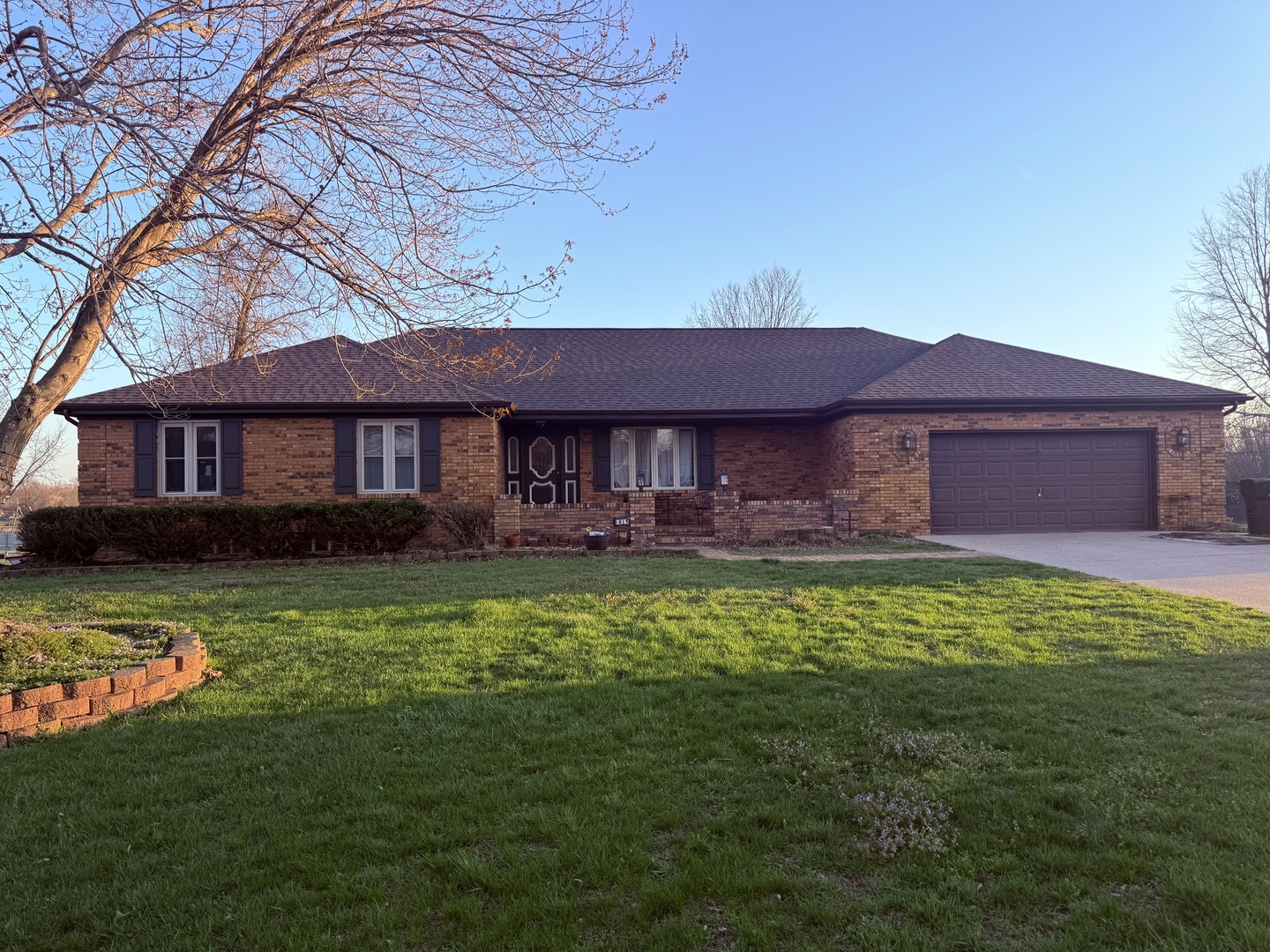 1815 Paula Lane Marion, IL 62959 - Photo 2 of 20