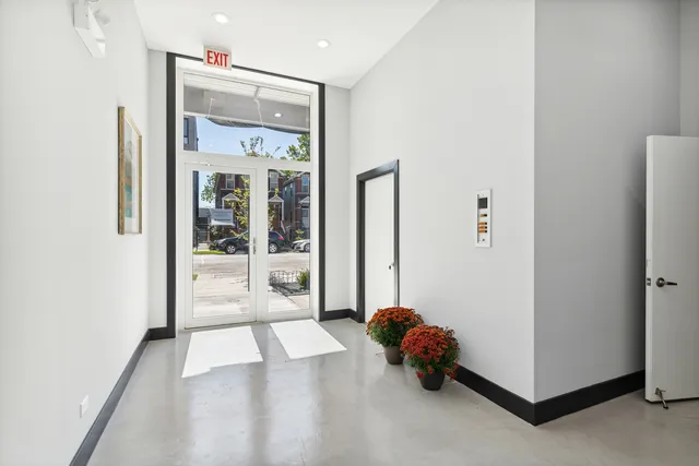 $445,000 | 2342 West Adams Street, Unit 406, Chicago, IL 60612