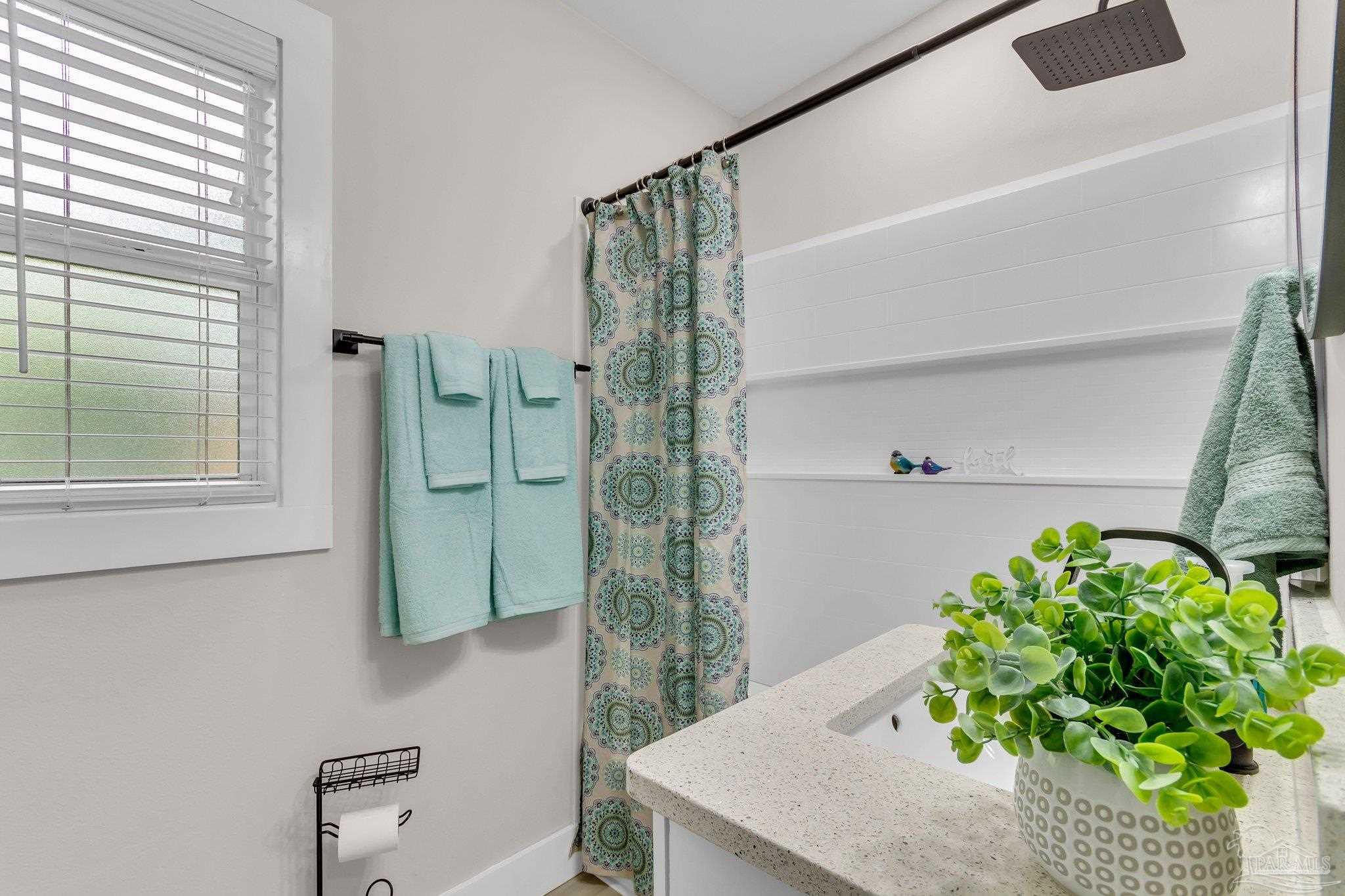 413 Forrest Street Cantonment, FL 32533 - Photo 21 of 34