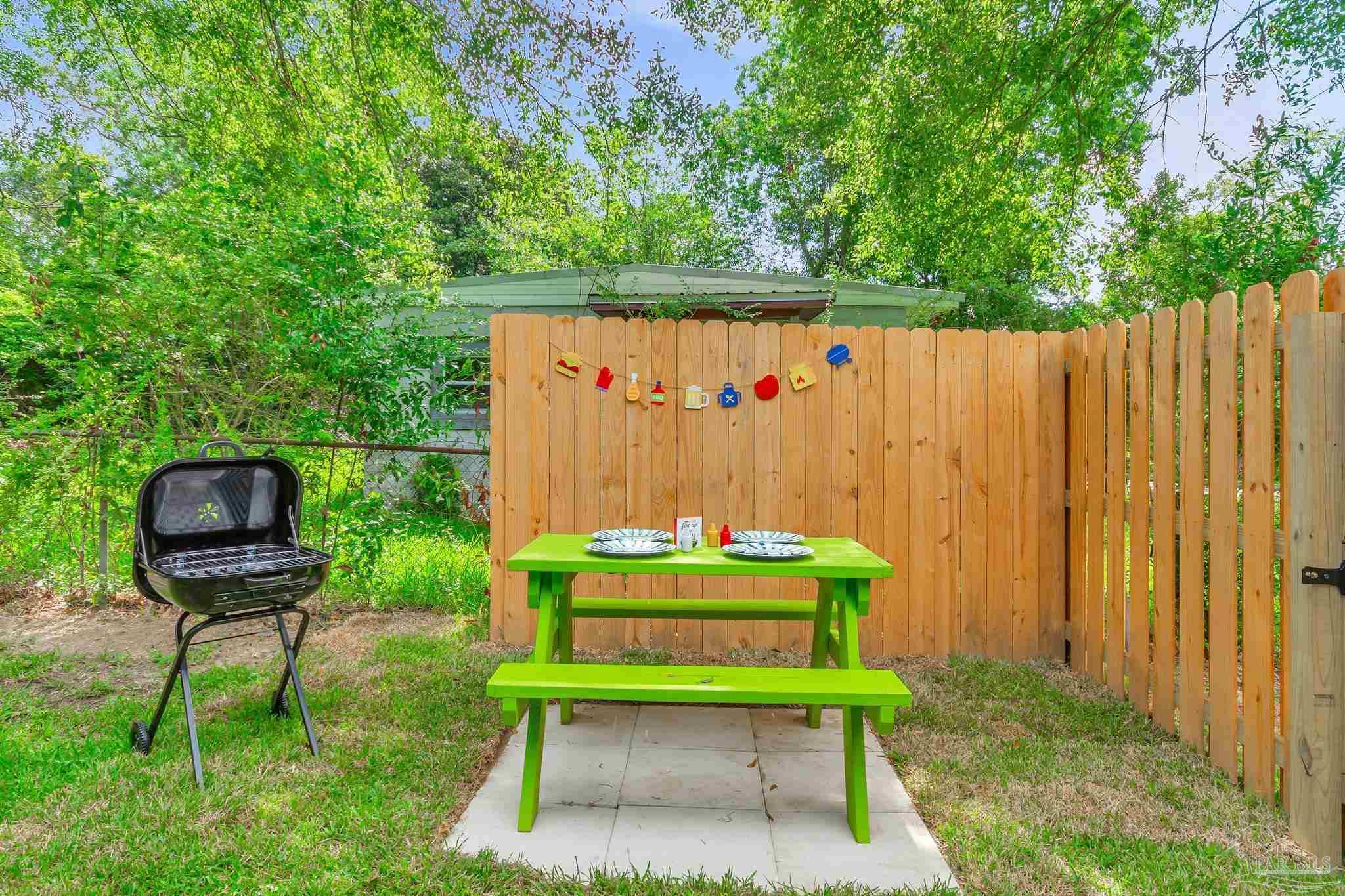 413 Forrest Street Cantonment, FL 32533 - Photo 27 of 34