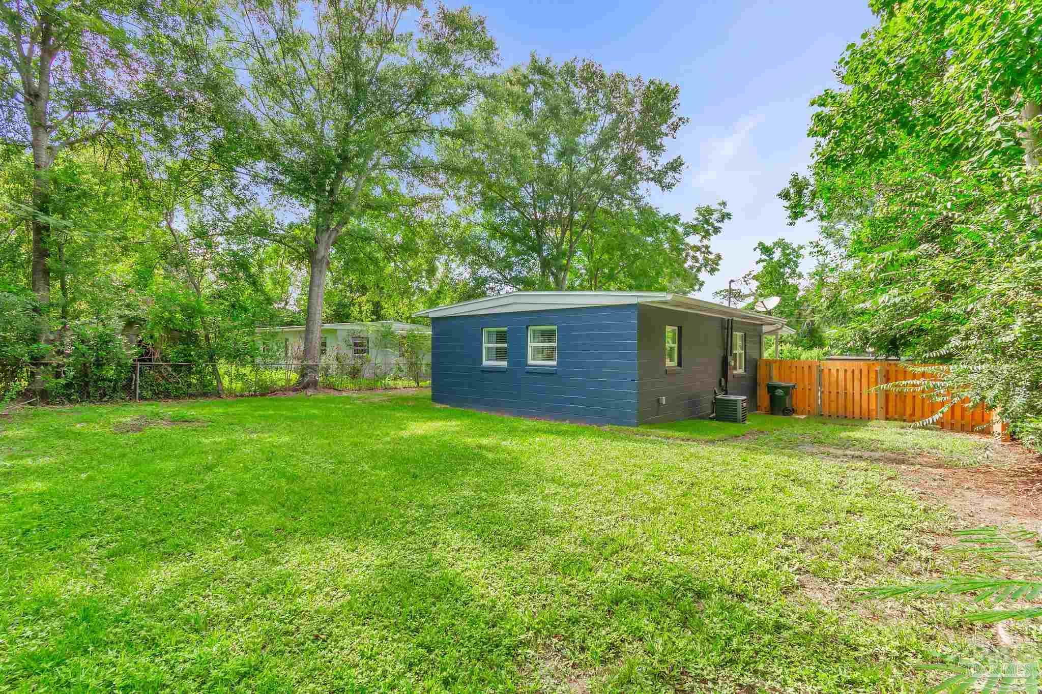 413 Forrest Street Cantonment, FL 32533 - Photo 31 of 34