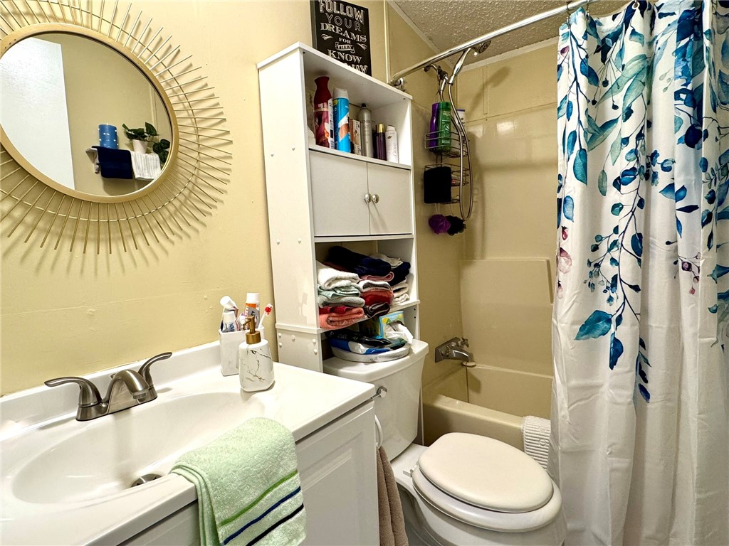 40 Toadstool Knolls Charlestown, RI 02813 - Photo 13 of 18