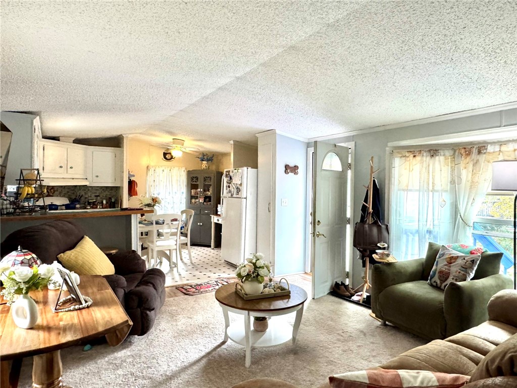 40 Toadstool Knolls Charlestown, RI 02813 - Photo 6 of 18