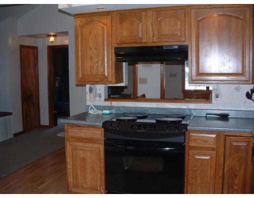 85 Hiland Road Charlton, MA 01507 - Photo 4 of 9
