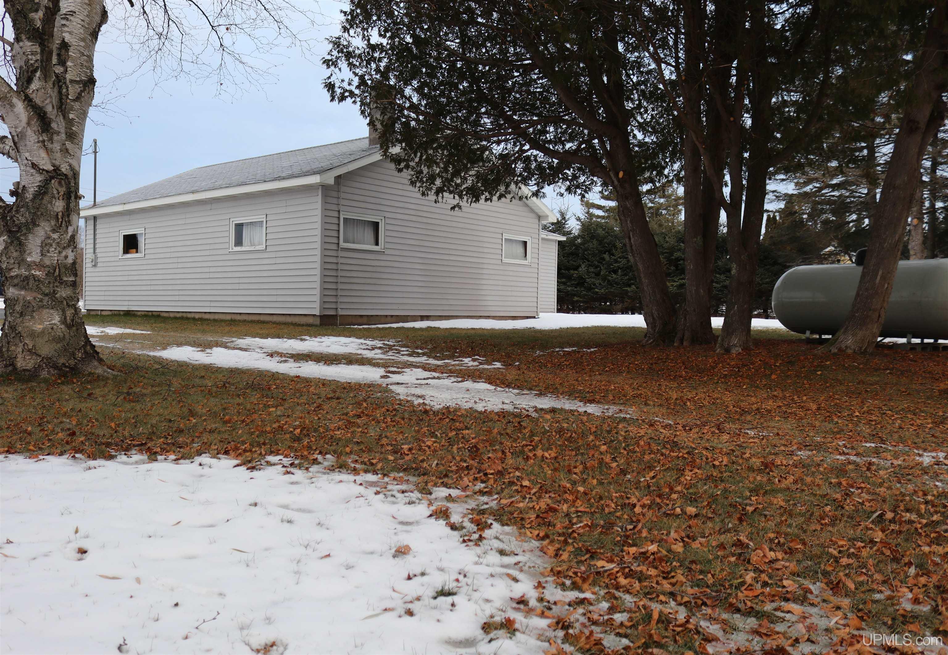 1174 North Gulliver Road Gulliver, MI 49840 - Photo 57 of 58