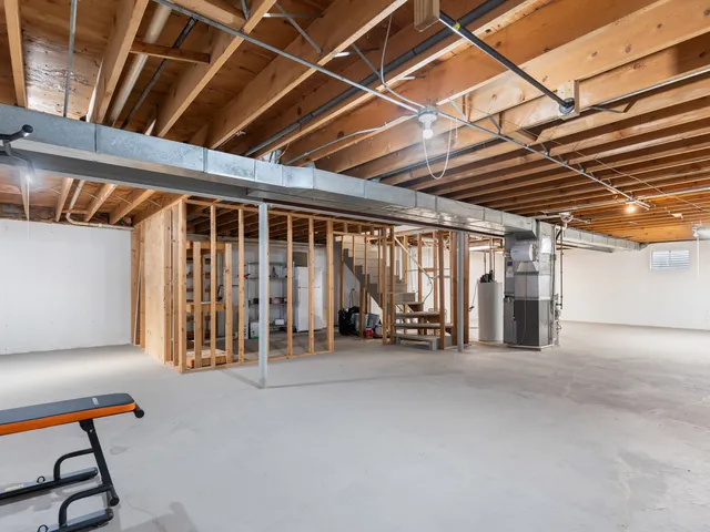 $529,000 | 134 South Whispering Hills Drive, Naperville, IL 60540