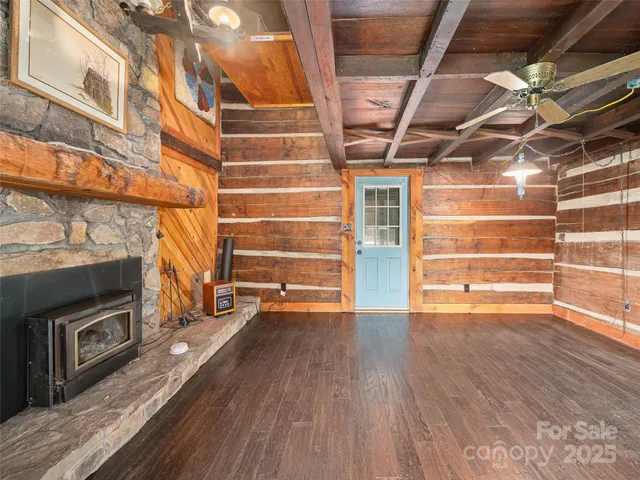 $420,000 | 34 Mccurry Road, Burnsville, NC 28714