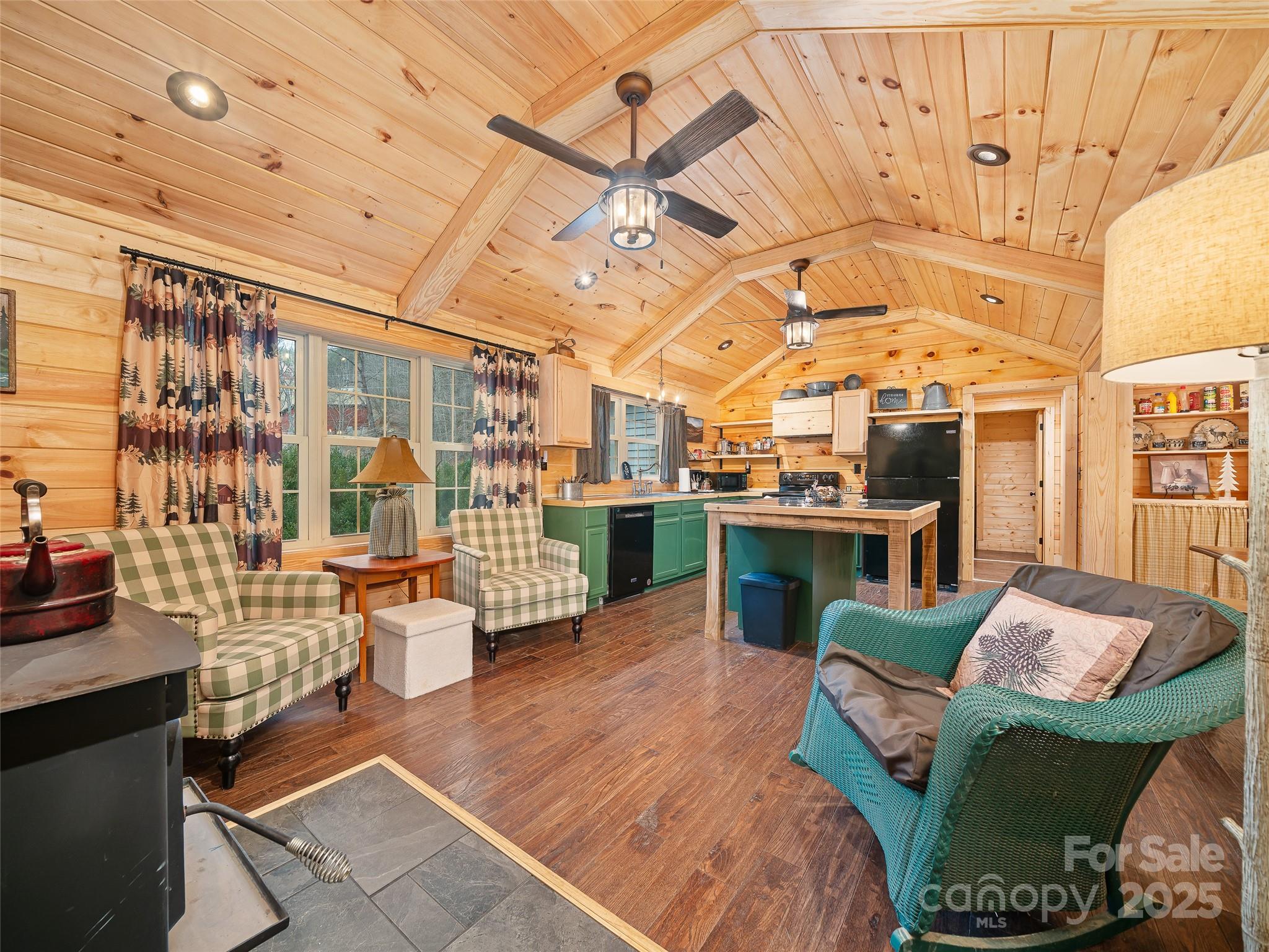 34 Mccurry Road Burnsville, NC 28714 - Photo 6 of 39