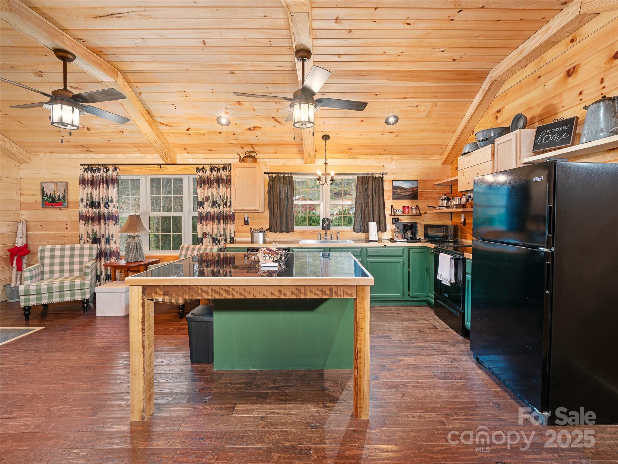 34 Mccurry Road Burnsville, NC 28714 - Photo 7 of 39