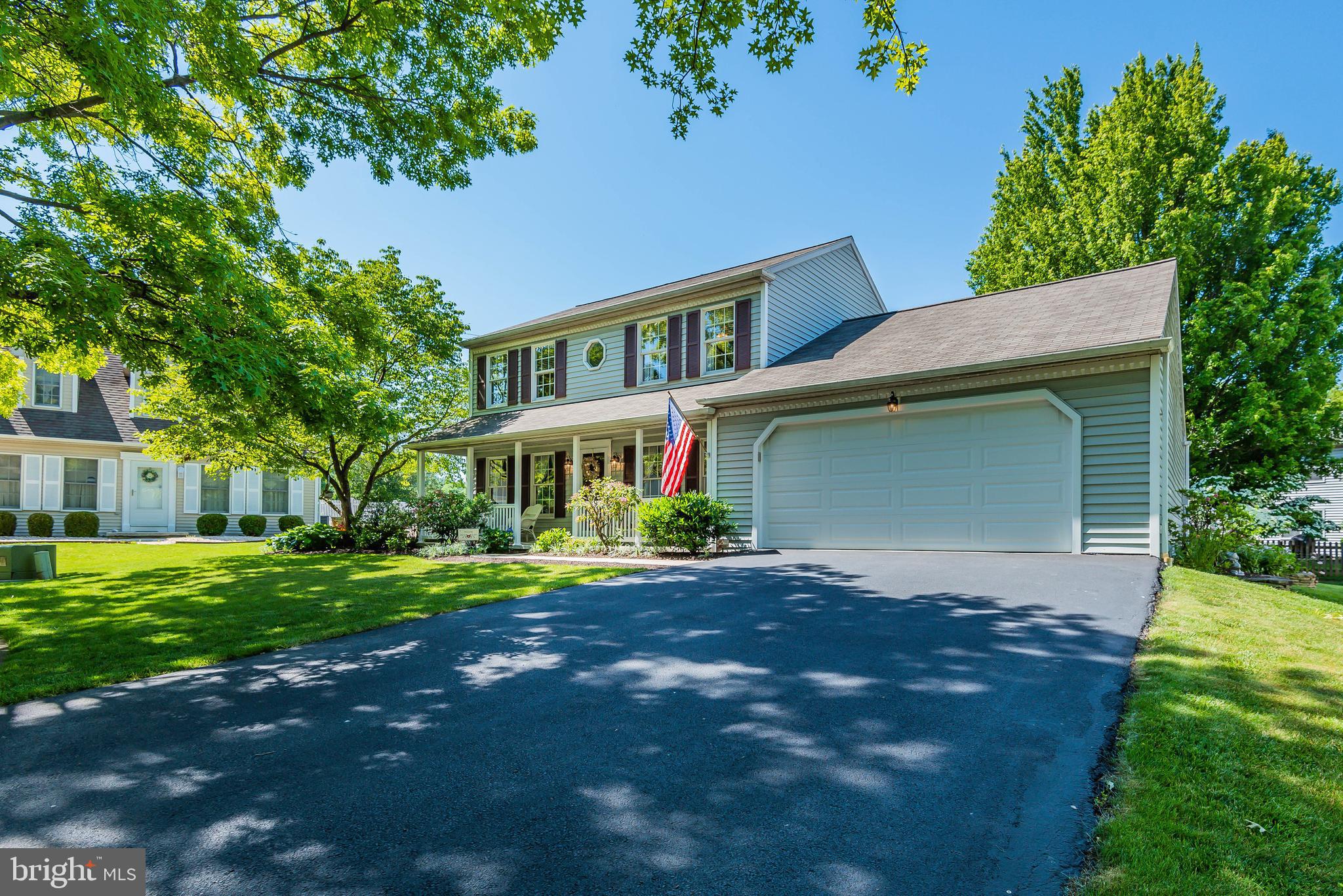 2004 Raleigh Road Hummelstown, PA 17036 - Photo 2 of 32 Colorful Cul-De-Sac Setting