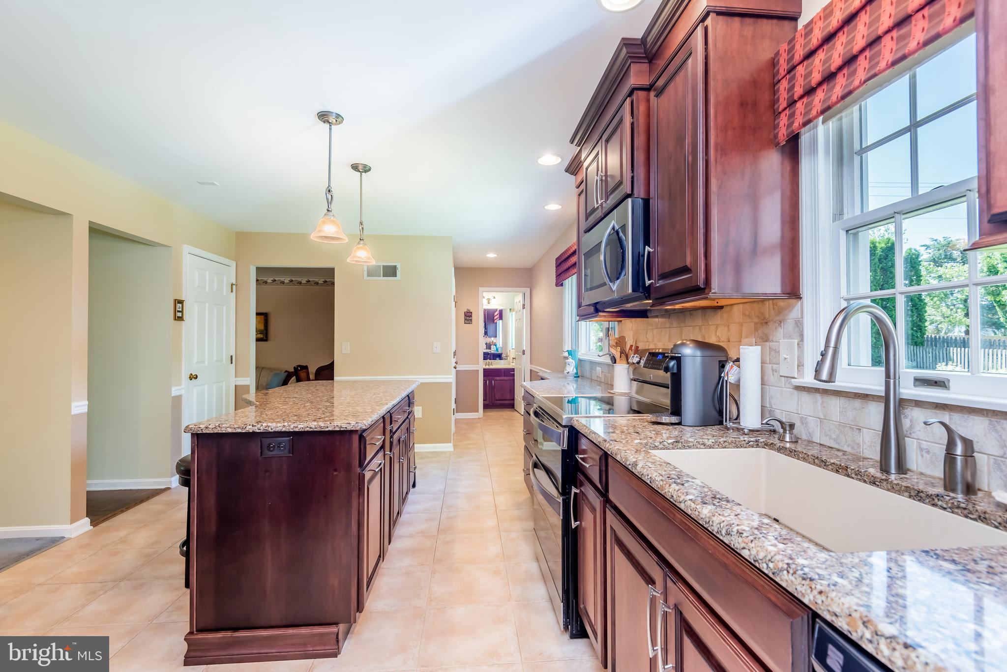 2004 Raleigh Road Hummelstown, PA 17036 - Photo 11 of 32 Quartz Counters, Upgraded SS Appliances & Cabinets