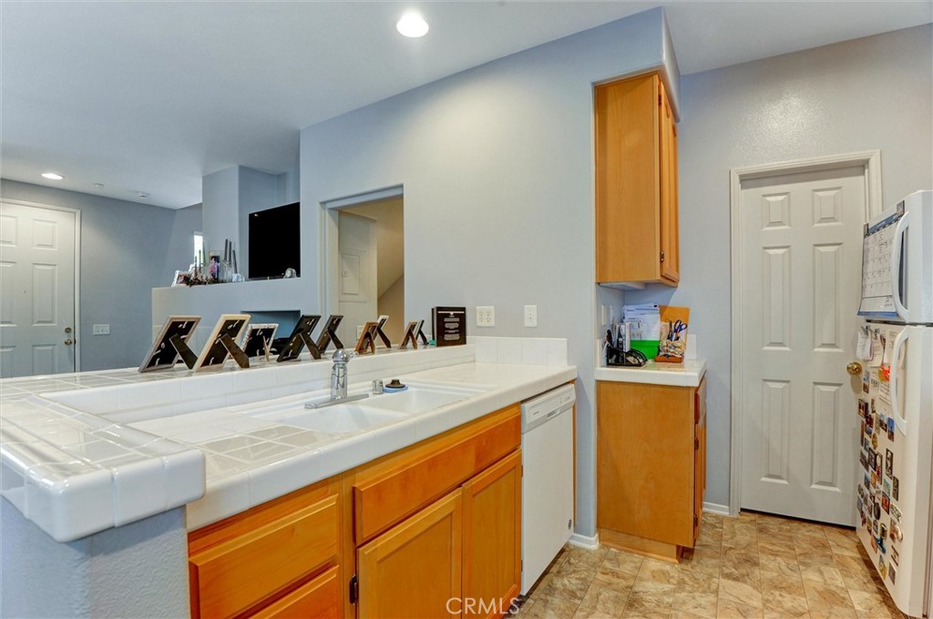 128 Shattuck Street Brea, CA 92821 - Photo 10 of 27