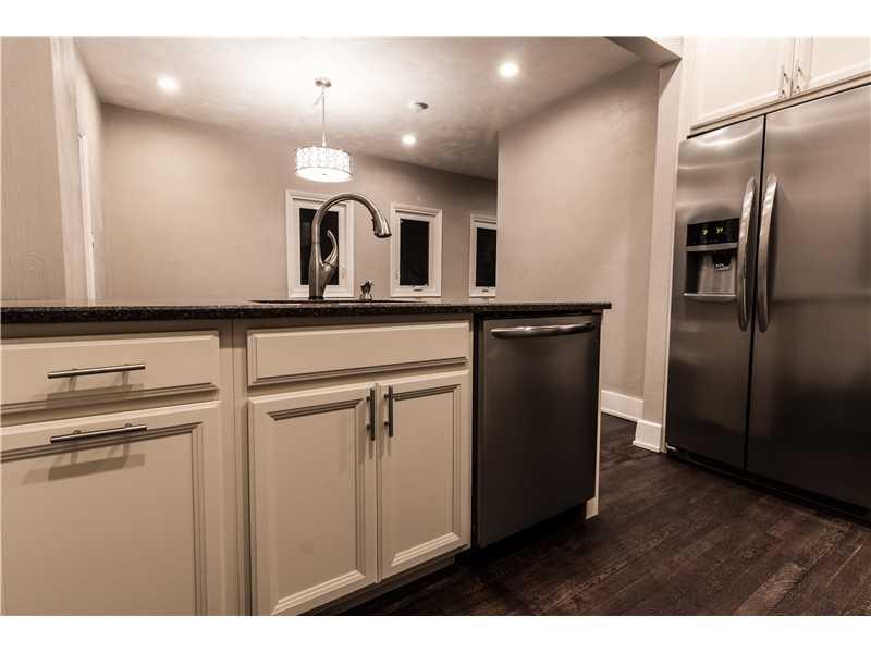 132 Braddock Road Forest Hills, PA 15221 - Photo 16 of 25 Kitchen.