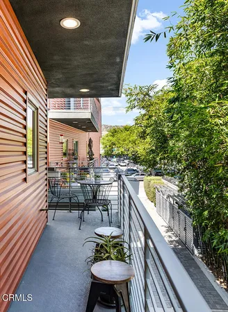 $1,000,000 | 2222 Strata Lane, Los Angeles, CA 90041