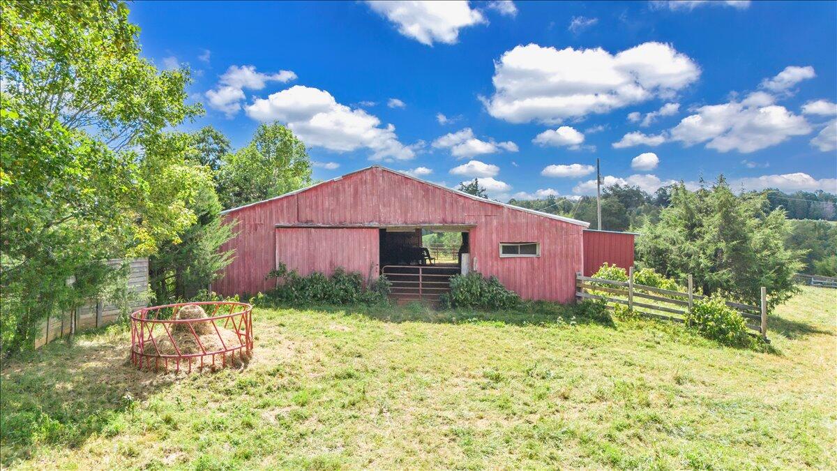 7702 Dickerson Mill Road Moneta, VA 24121 - Photo 111 of 114 107-DJI_20250901122336_0034_D