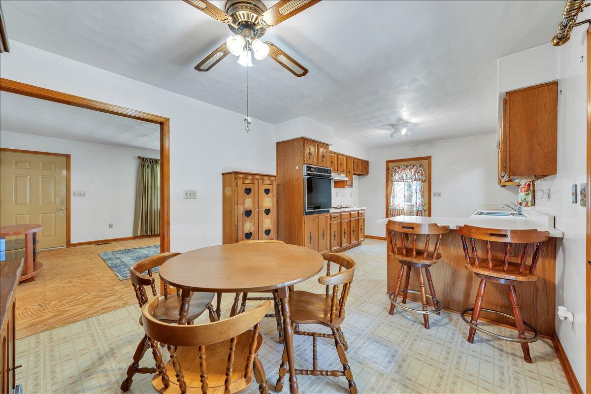 7702 Dickerson Mill Road Moneta, VA 24121 - Photo 14 of 114 010-MIB03100