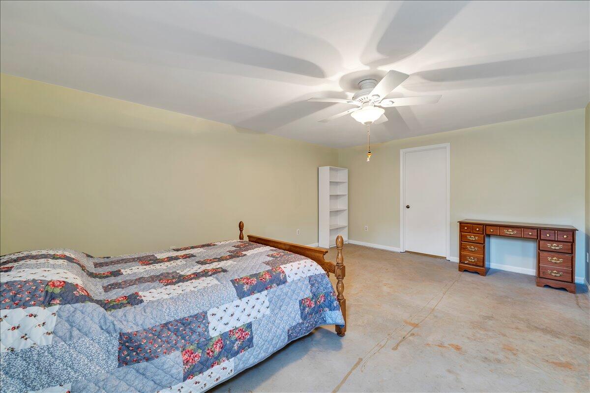 7702 Dickerson Mill Road Moneta, VA 24121 - Photo 44 of 114 040-MIB03211